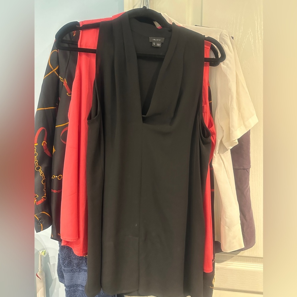 Lovely theory blouse